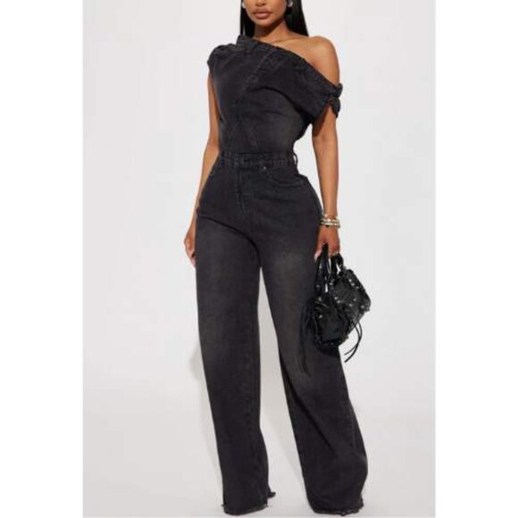 NWT - Stylish Off-Shoulder Black Denim Jumpsuit - Picture 2 of 4